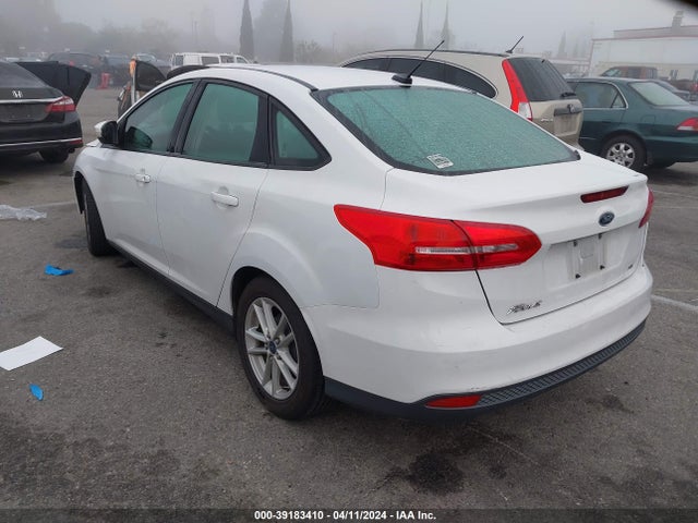 Ford FOCUS SE 2015 1FADP3F23FL233438 Image 3