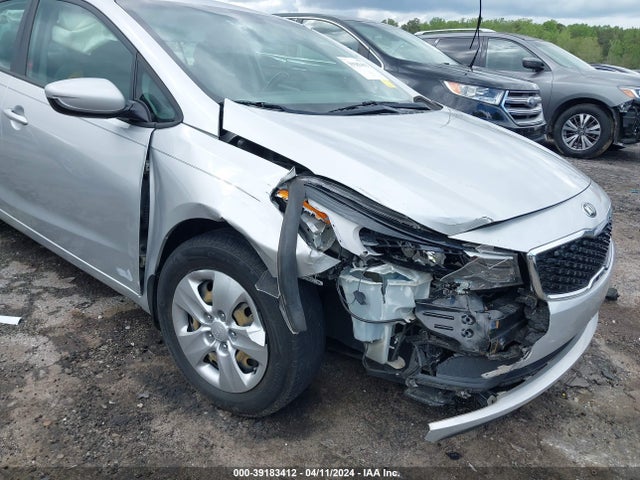 KIA FORTE LX 2018 3KPFL4A71JE283781 Image 6