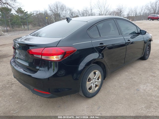 KIA FORTE LX 2018 3KPFK4A78JE283831 Image 4