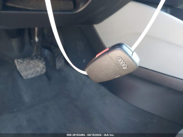 Audi A3 2.0t Tech Premium 2018 WAUY8LFF5J1033206 Image 11