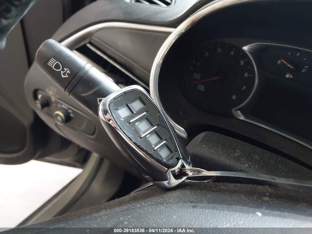 Chevrolet MALIBU LT 2018 1G1ZD5ST9JF207820 Image 11