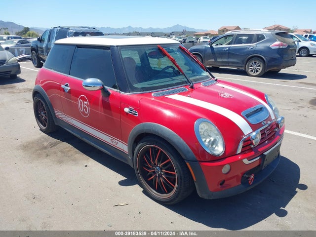 2005 MINI COOPER S WMWRE33465TD94425 Photo 0