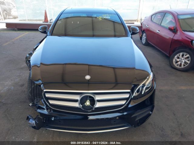 WDDZF4JBXHA098978 Mercedes-Benz E 300