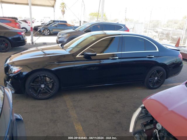 WDDZF4JBXHA098978 Mercedes-Benz E 300