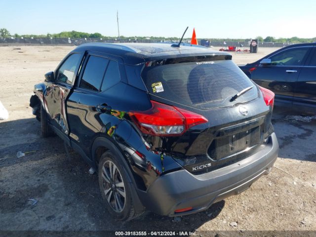 3N1CP5CU5KL555510 Nissan KICKS SV
