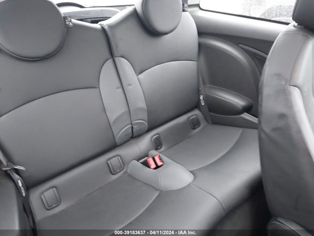 2010 MINI COOPER WMWMF3C51ATZ26347 Photo 7
