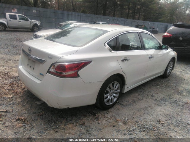 Nissan Altima 2.5 S 2014 1N4AL3AP4EC108951 Image 4