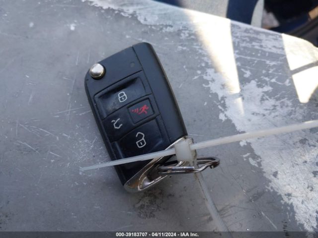 3VWFA7AU8FM516384 Volkswagen Golf Sportwagen Tdi S 4-door