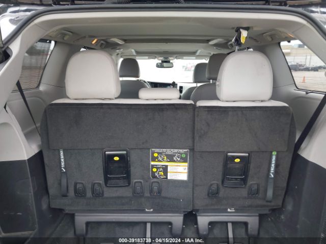 5TDDZ3DC0KS216198 Toyota Sienna Limited 7 Passenger