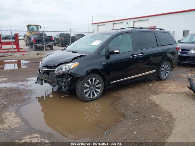 5TDDZ3DC0KS216198 Toyota Sienna Limited 7 Passenger