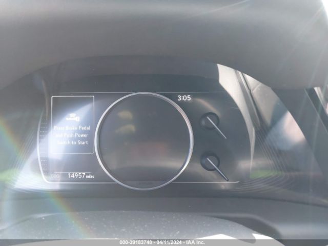 58ADA1C17RU038649 Lexus ES 300H
