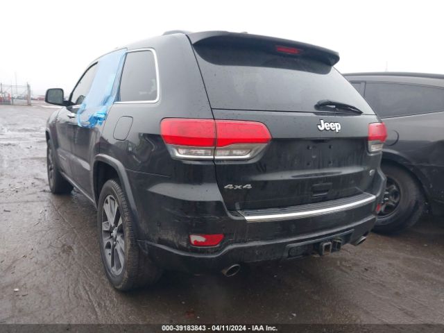 1C4RJFCG6JC262671 Jeep Grand Cherokee Overland