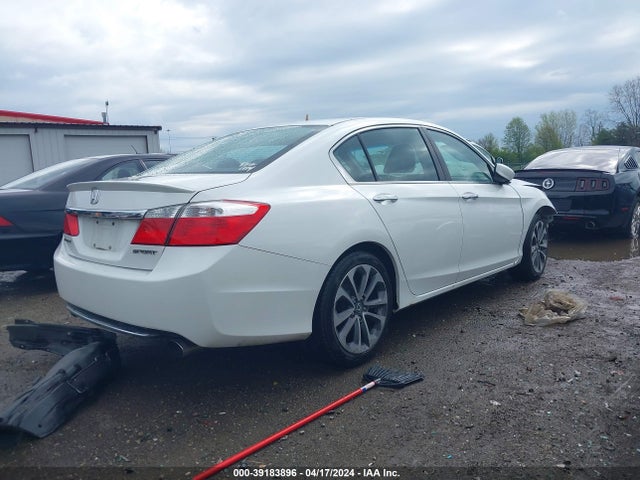 Honda Accord Sport 2015 1HGCR2F52FA006596 Image 4