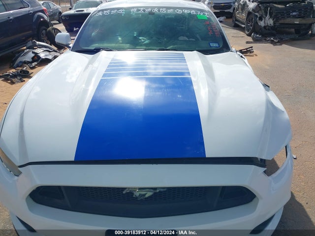 Ford Mustang V6 2016 1FA6P8AM6G5252151 Image 10