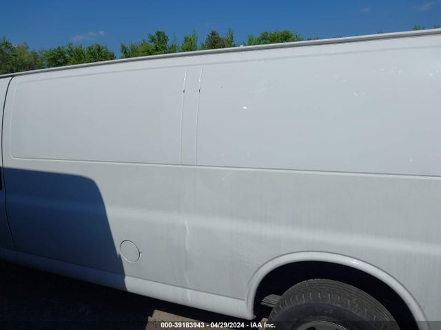 Chevrolet Express 2500 Work Van 2018 1GCWGBFP6J1339959 Image 14