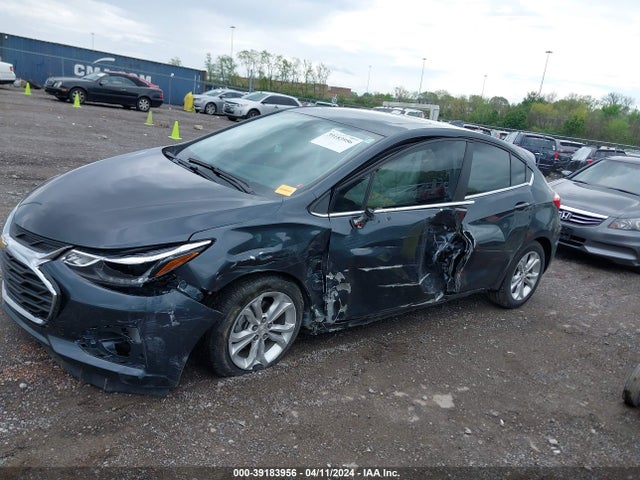 Chevrolet CRUZE LT 2019 3G1BE6SM3KS572357 Image 2