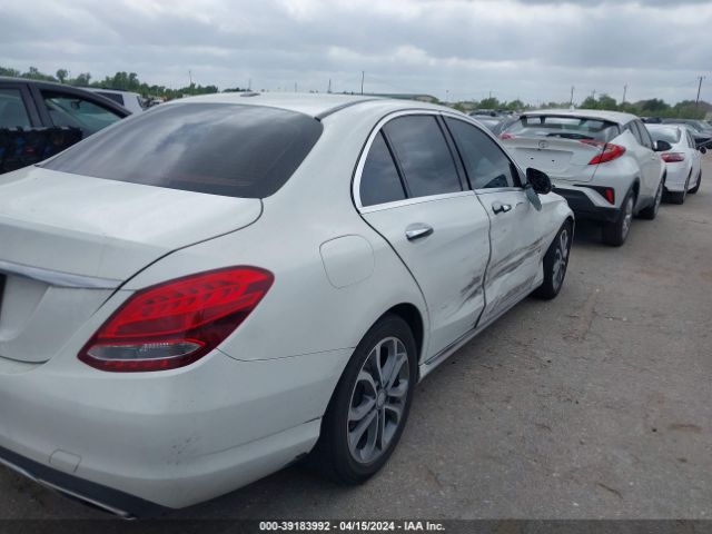 55SWF4JB5HU182726 Mercedes-Benz C 300 Luxury/sport