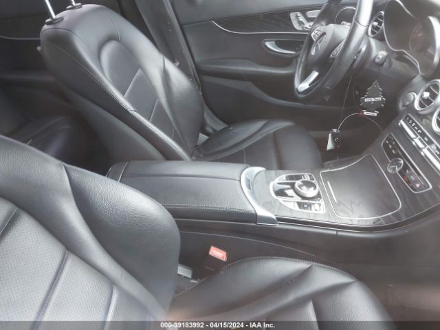 55SWF4JB5HU182726 Mercedes-Benz C 300 Luxury/sport