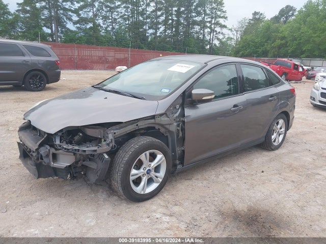 Ford FOCUS SE 2014 1FADP3F29EL400402 Image 2