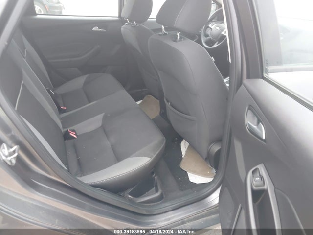 Ford FOCUS SE 2014 1FADP3F29EL400402 Image 8