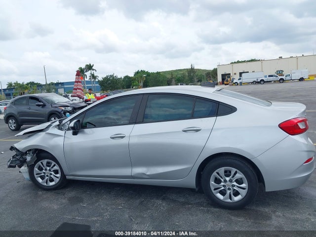 Chevrolet CRUZE LS 2019 1G1BC5SM7K7147299 Image 15