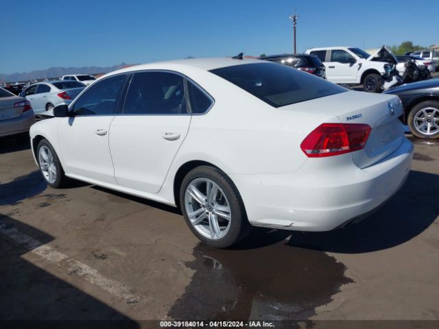 1VWBV7A38FC067977 Volkswagen Passat 2.0l Tdi Se