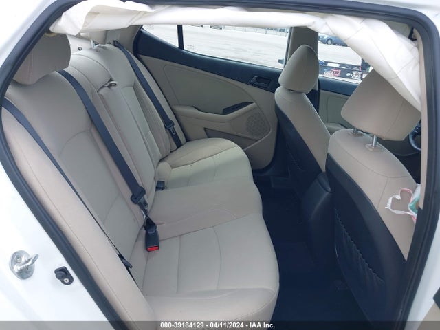 KIA Optima Lx 2015 KNAGM4A79F5608100 Image 8