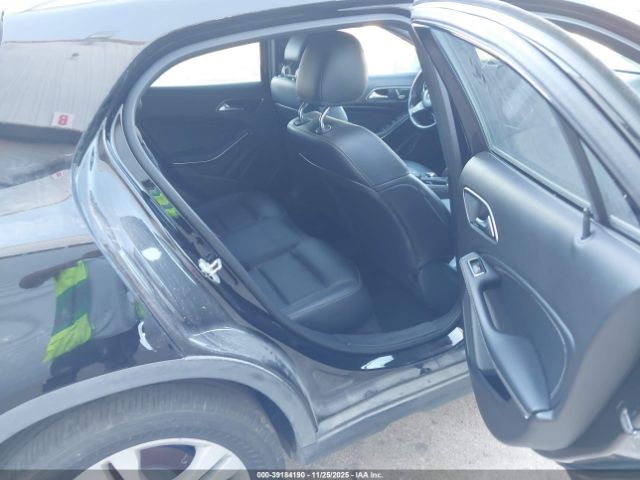 2018 MERCEDES-BENZ GLA 250 WDCTG4EB4JJ428332 Photo 4