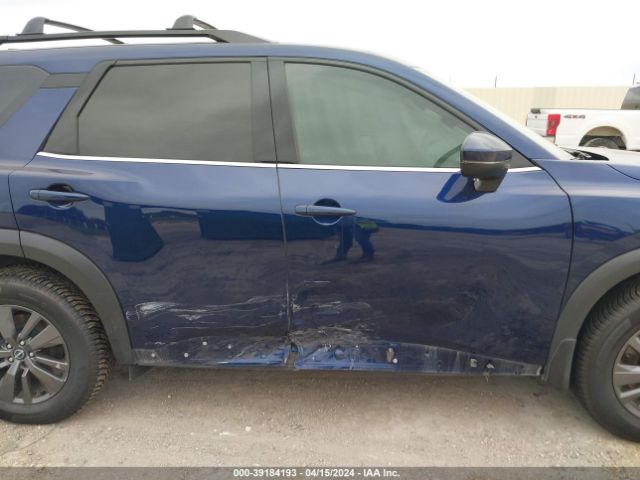 5N1DR3BA9NC241457 Nissan Pathfinder Sv 2wd