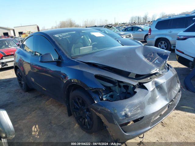 Auction sale of the 2024 Tesla Model Y Long Range Dual Motor All-wheel Drive, vin: 7SAYGDEE5RA225684, lot number: 39184222