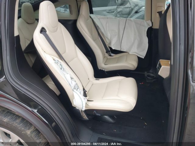 5YJXCBE26JF105107 Tesla MODEL X