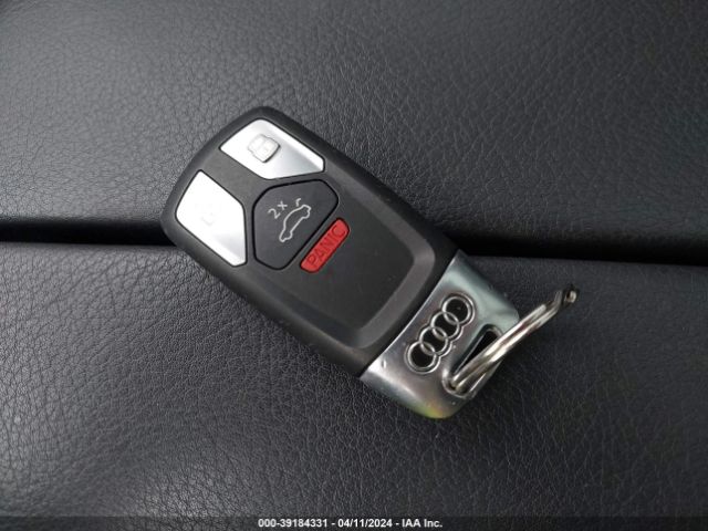 WA1LHAF72KD045110 Audi Q7 45 Premium
