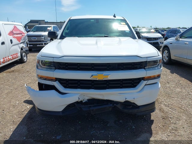Chevrolet Silverado 1500 Custom 2018 1GCRCPEH5JZ321681 Image 12