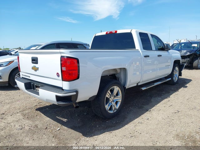 Chevrolet Silverado 1500 Custom 2018 1GCRCPEH5JZ321681 Image 4