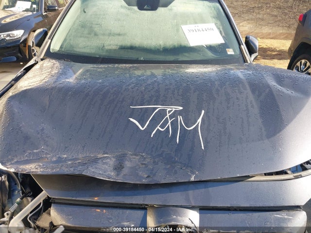Toyota Rav4 Xle 2019 JTMW1RFV3KJ012395 Image 10