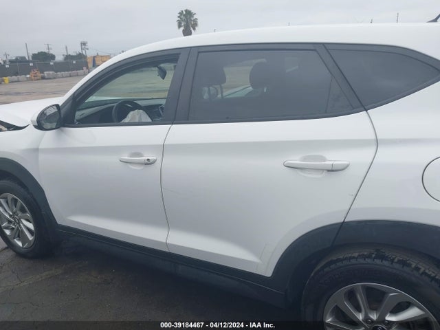 Hyundai TUCSON SE 2018 KM8J23A48JU765478 Image 15