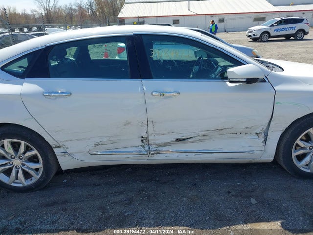 Chevrolet IMPALA 1LT 2018 2G1105S33J9134851 Image 13