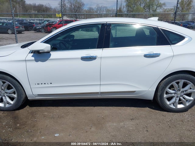 Chevrolet IMPALA 1LT 2018 2G1105S33J9134851 Image 14