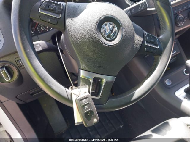 WVGUV7AX5HK023308 Volkswagen Tiguan 2.0t Sport