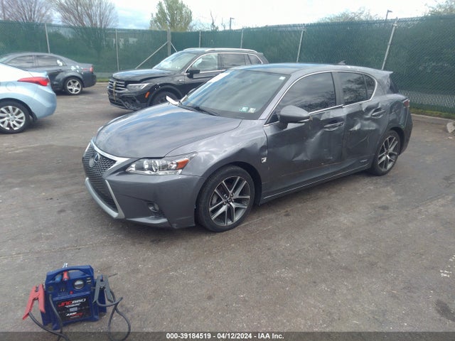 JTHKD5BHXF2217077 Lexus CT 200H