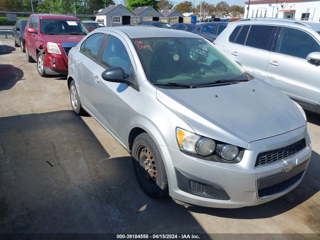 Chevrolet Sonic Ls Auto 2014 1G1JA5SH7E4182533 zdjęcie główne