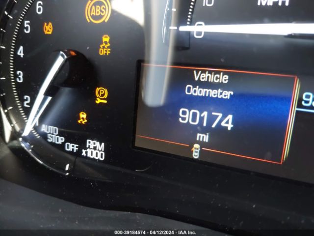 1GYKNCRS9JZ246116 Cadillac XT5 LUXURY