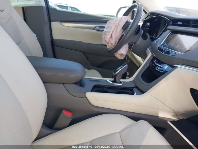 1GYKNCRS9JZ246116 Cadillac XT5 LUXURY