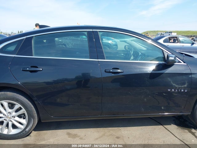 Chevrolet MALIBU LT 2018 1G1ZD5ST4JF113828 Image 14