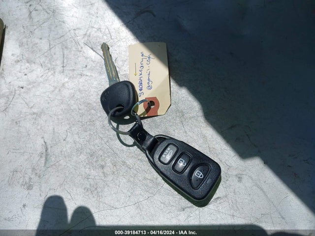 Hyundai ELANTRA SE 2017 KMHD74LF3HU391844 Image 11