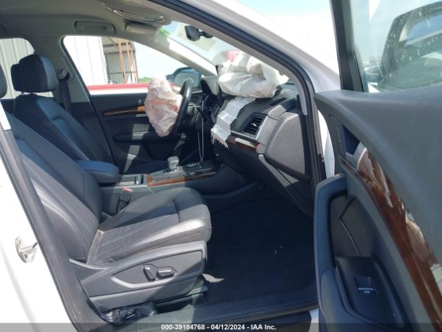 WA1ANAFY2K2115967 Audi Q5 45 Premium
