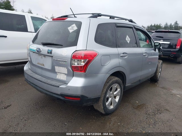 Subaru Forester 2.5i Premium 2015 JF2SJADC2FH818812 Image 4