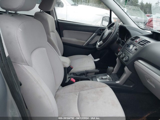 Subaru Forester 2.5i Premium 2015 JF2SJADC2FH818812 Image 5