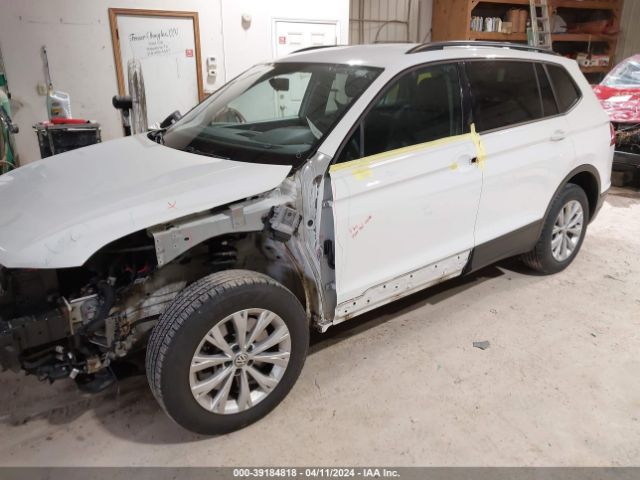 3VV0B7AX6JM079995 Volkswagen Tiguan 2.0t S