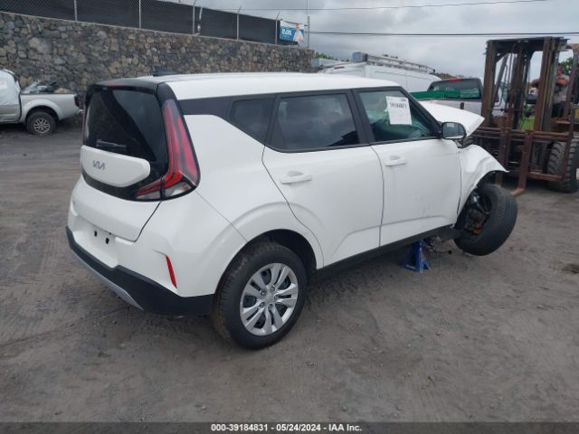 KNDJ23AU0P7895282 KIA SOUL LX